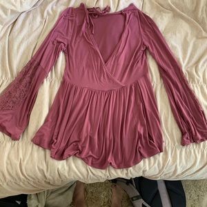 Long sleeve, open back top from AE